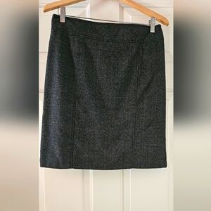 Chic Black Plaid Skirt